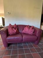 Tweezitsbank leer rood, Huis en Inrichting, Banken | Bankstellen, Ophalen, Gebruikt, 150 tot 200 cm, Tweepersoons