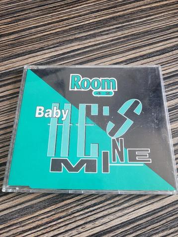 Room 42 - Baby He's Mine - Dance - House beschikbaar voor biedingen