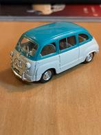 1:43 FIAT 600 MULTIPLA …….. 10,-, Hobby en Vrije tijd, Modelauto's | 1:43, Ophalen of Verzenden, Zo goed als nieuw, Auto
