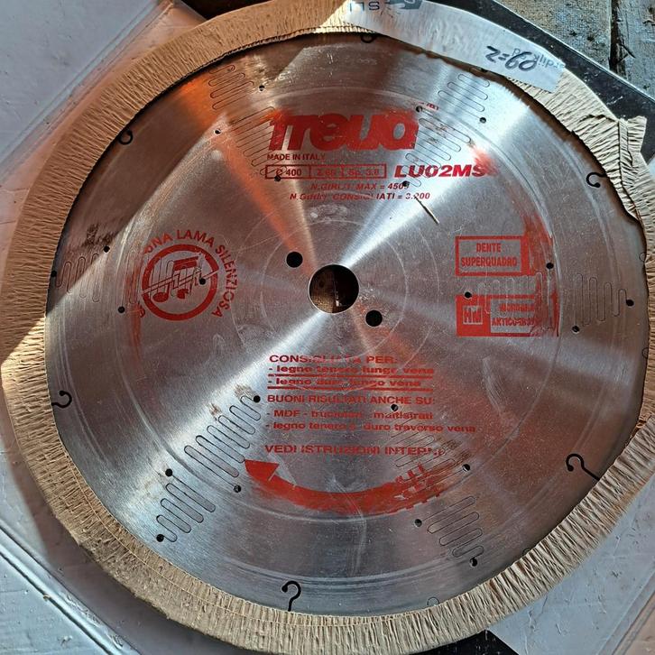 Geslepen Zaagblad 400 mm - Perfect voor Precisie, Doe-het-zelf en Verbouw, Gereedschap | Zaagmachines, Gebruikt, Cirkelzaag, Ophalen