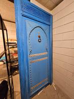 Marokkaanse antieke blauwe deur. Oosterse Arabische deur, 80 tot 100 cm, Gebruikt, Ophalen of Verzenden, 200 tot 215 cm