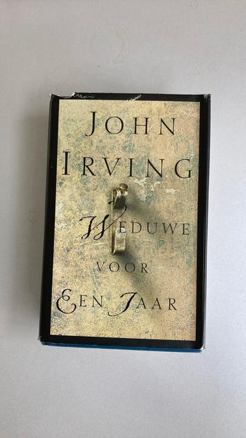 John Irving - Weduwe voor een jaar beschikbaar voor biedingen