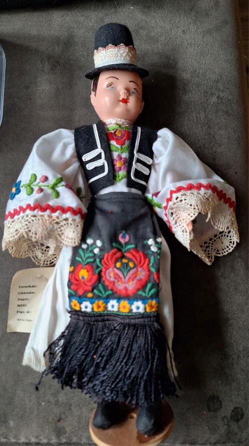 Vintage Hongaarse Volkskunst Pop, Antiek en Kunst, Antiek | Speelgoed, Ophalen of Verzenden