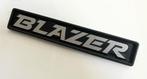 CHEVROLET BLAZER letters logo merk embleem., Verzamelen, Ophalen of Verzenden, Gebruikt, Auto's