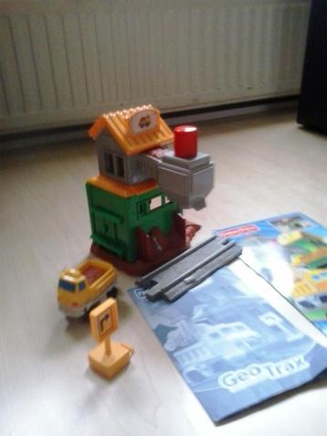 Geotrax Load em Up Gravel Co. B4340 / grindfabriek / spoor beschikbaar voor biedingen