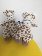 1574 toys giraf giraffe met belletje 2x beschikbaar, Ophalen of Verzenden, Zo goed als nieuw, Overige typen