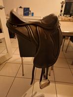 Freeform boomloos lederen zadel 18 inch, Dieren en Toebehoren, Ophalen, Zo goed als nieuw, Recreatie