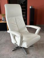 relaxfauteuil elektrische bediening, Huis en Inrichting, Fauteuils, Ophalen, Minder dan 75 cm, Leer, Zo goed als nieuw