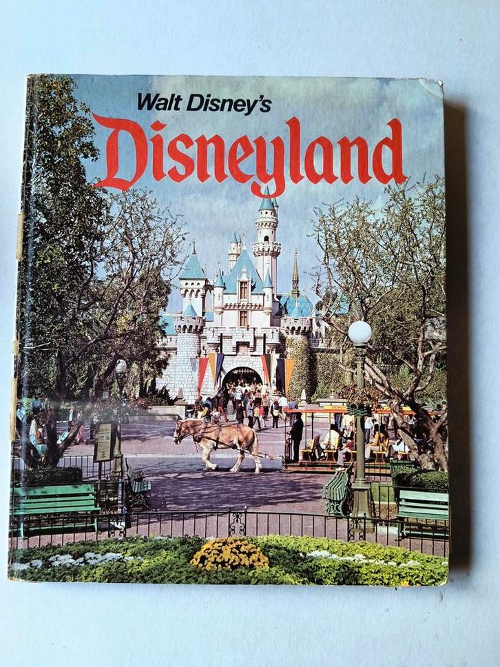 Walt Disney's Disneyland 1969 Hardcover Boek, Boeken, Encyclopedieën, Gelezen, Overige onderwerpen, Ophalen of Verzenden