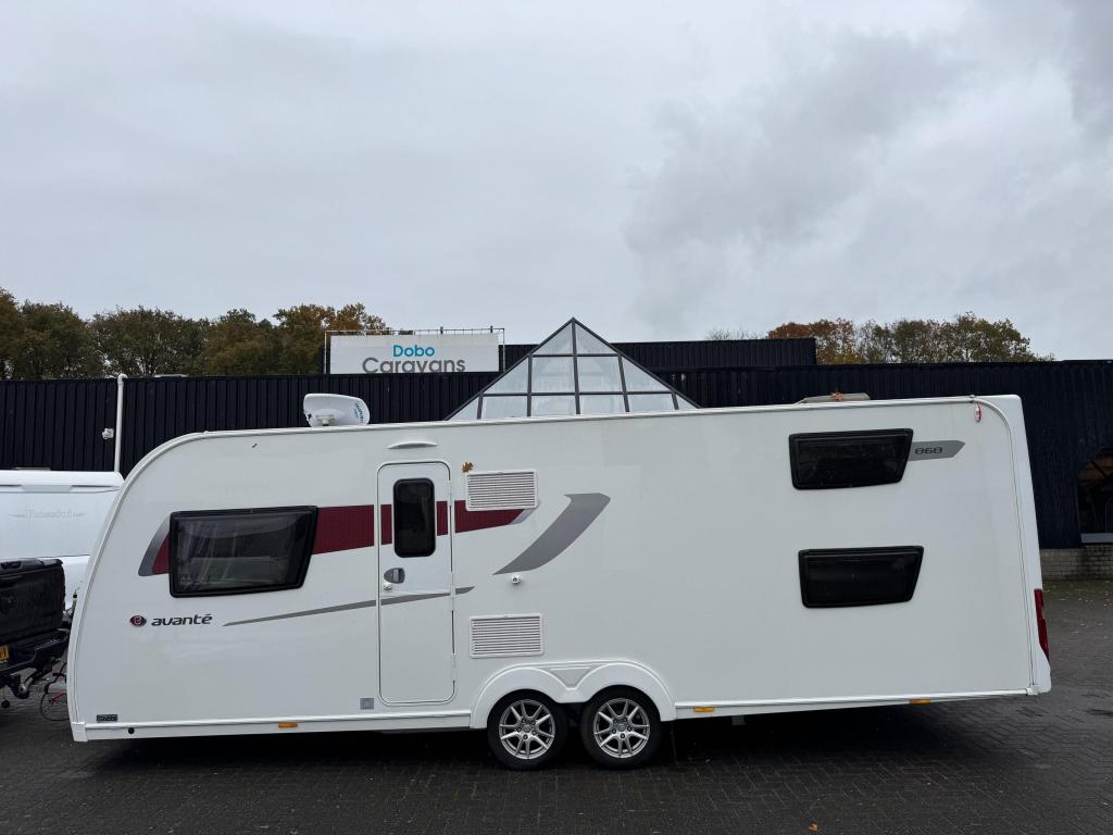 Elddis Avante 868 2023 | Stapelbed, Caravans en Kamperen, Caravans, Elddis, Overige typen, Bedrijf, Schokbreker