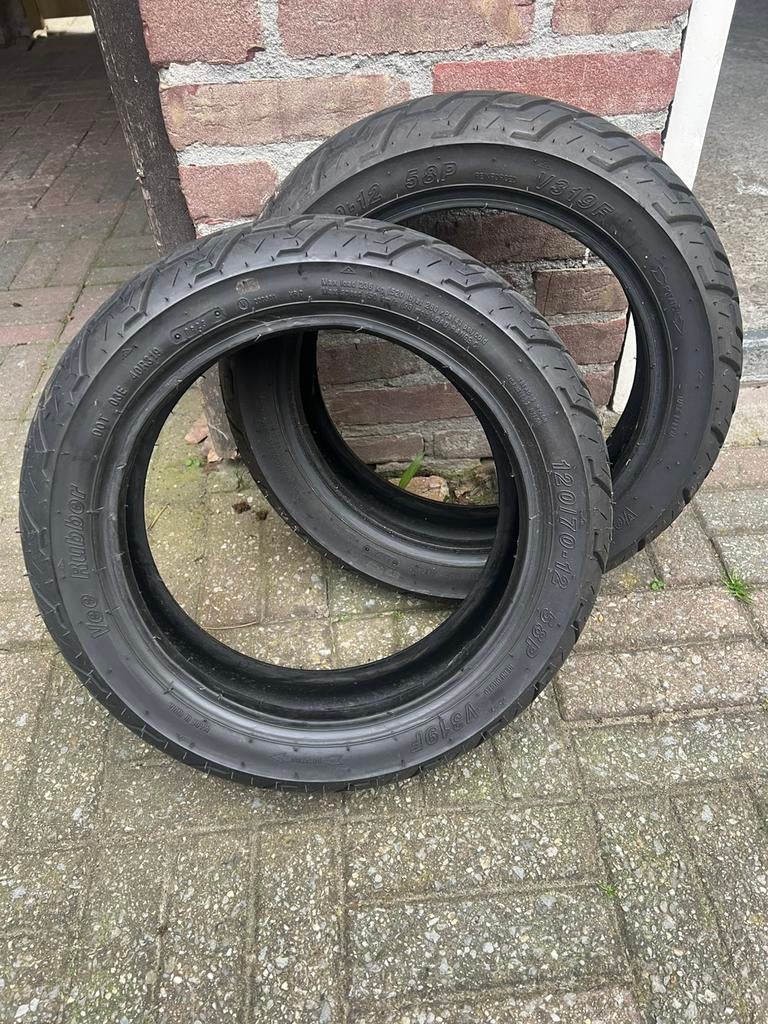 Brommer buitenband, Ophalen of Verzenden, Zo goed als nieuw, Overige typen