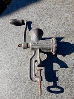 Ouderwetse worst ,gehaktmolen, Antiek en Kunst, Ophalen of Verzenden