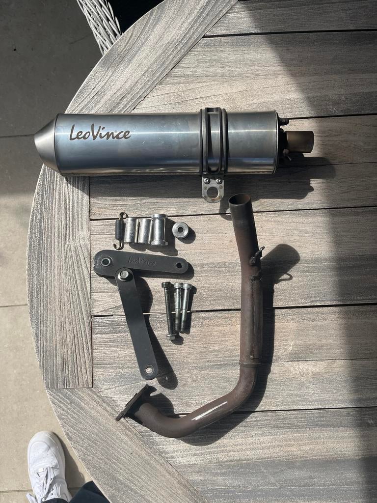 LeoVince uitlaat, Ophalen of Verzenden, Gebruikt