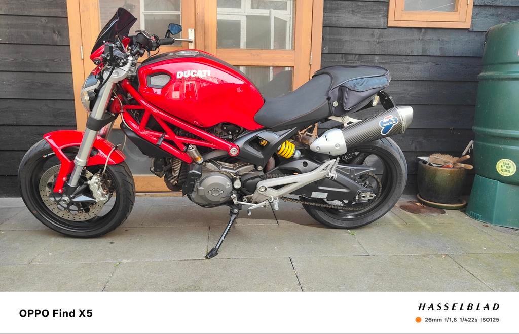 Ducati Monster 696 - 2008 - Full options, Motoren, Motoren | Ducati, Particulier, Naked bike, meer dan 35 kW, 2 cilinders, Motorrijbewijs A