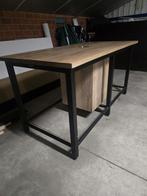 robuuste industriële bartafel boomstam tafel massief!, Huis en Inrichting, Ophalen, Zo goed als nieuw