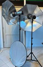 Mettle T-300A Studio Flitsset met Accessoires, Ophalen of Verzenden, Zo goed als nieuw, Complete fotostudio