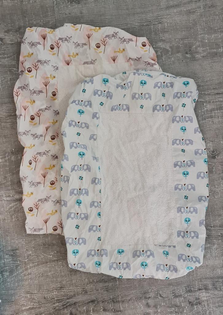 Twee Fresk hoezen aankleedkussen, Ophalen of Verzenden, Aankleedkussen