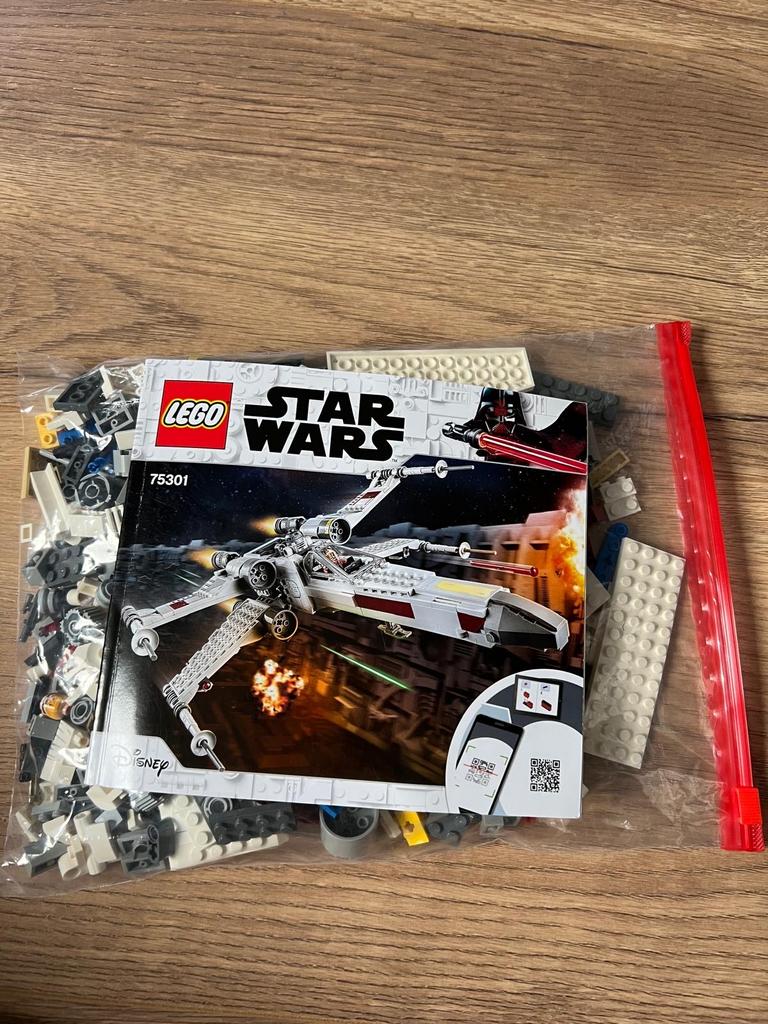 LEGO Star Wars Luke Skywalker's X-Wing Fighter 75301, Kinderen en Baby's, Speelgoed | Duplo en Lego, Ophalen of Verzenden, Gebruikt