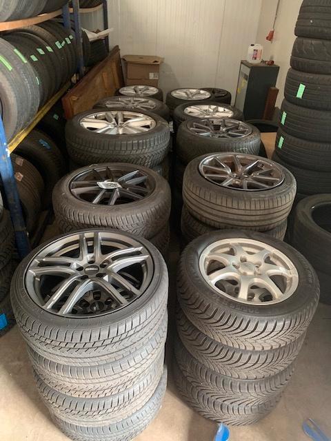 PARTIJ VELGEN 8 SETS AUDI VW SEAT SKODA TOYOTA TESLA, Auto-onderdelen, Banden en Velgen, Banden en Velgen, Zomerbanden, Overige maten