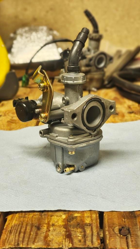 Imitatie Lifan Carburateur 19mm, Fietsen en Brommers, Ophalen of Verzenden, Carburateur