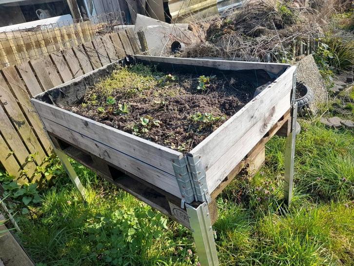 Makkelijke moestuin bakken ., Tuin en Terras, Kweekspullen, Kweekbak, Ophalen