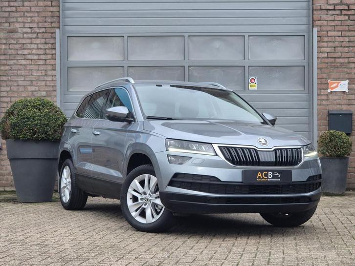 Skoda Karoq 1.0 TSI Business Edition Parkeersensoren / Stoel, Auto's, Skoda, Bedrijf, Te koop, Karoq, ABS, Achteruitrijcamera
