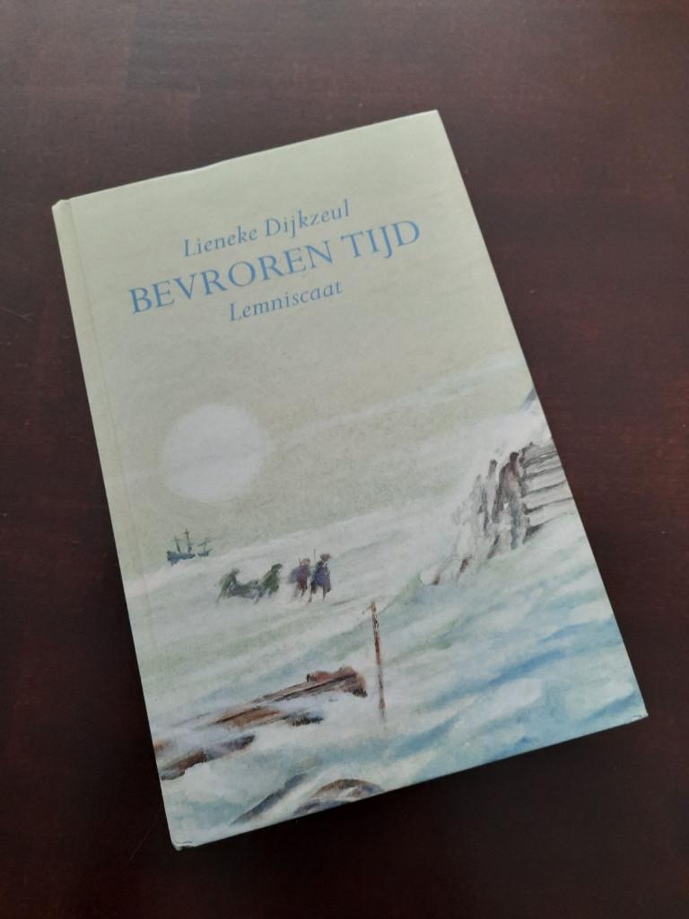 Lieneke Dijkzeul - bevroren tijd, Ophalen of Verzenden, Zo goed als nieuw