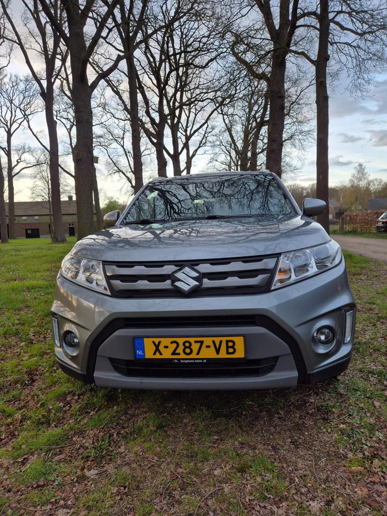 Suzuki Vitara 1.6 Allgrip 2016 Carplay-Nav-Cam-Trekh-Stoelv, Auto's, Voorwielaandrijving, Stof, 40 €/maand, 4 cilinders