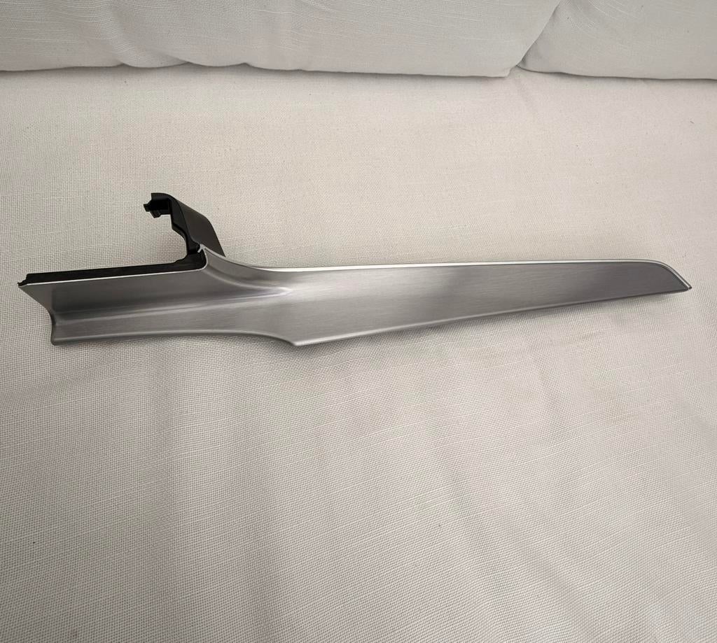 Originele Mercedes Dashboard Sierlijst – Satijn Zilver, Auto-onderdelen, Ophalen, Gebruikt, Mercedes-Benz