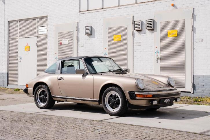 Porsche 911SC Targa 1982 'Platin Metallic', Auto's, Porsche, Bedrijf, Benzine, Overige carrosserieën, Handgeschakeld, Overige kleuren