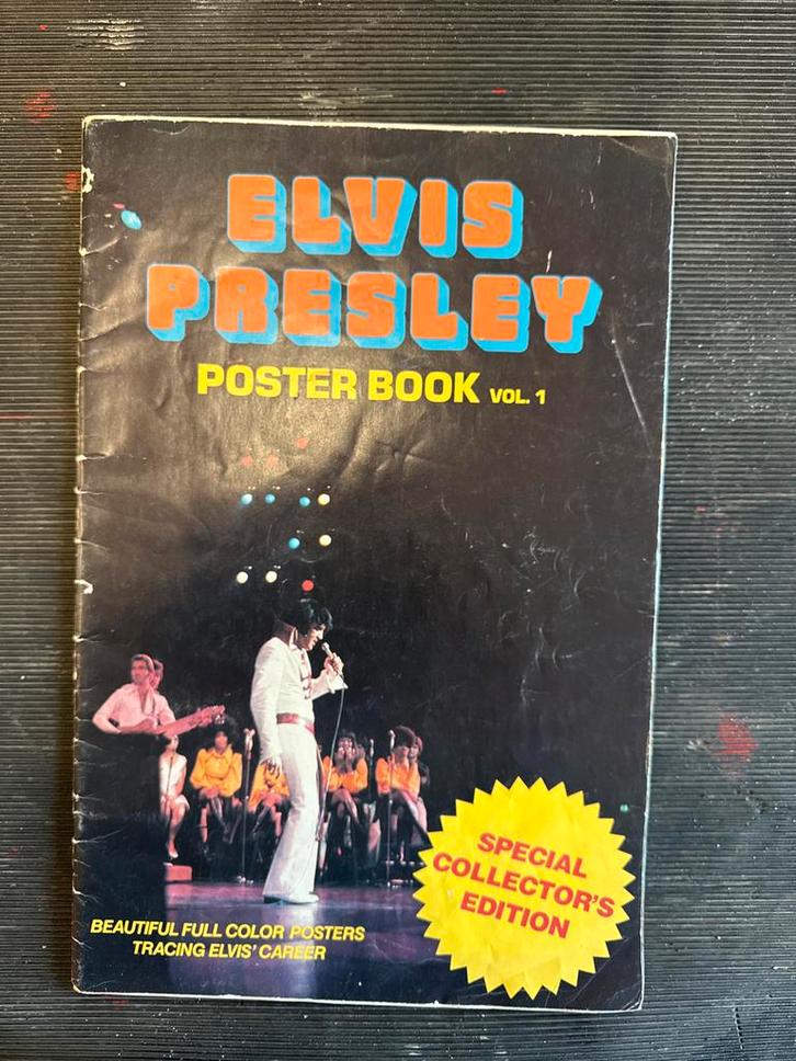 Elvis Presley Poster Boek Vol. 1 - Special Collector's Editi, Boeken, Muziek, Gelezen, Artiest, Ophalen