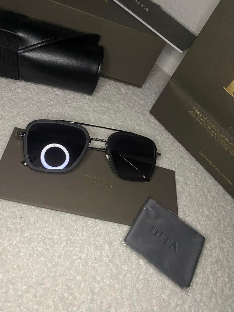 DITA zonnebril, Sieraden, Tassen en Uiterlijk, Zonnebrillen en Brillen | Heren, Ophalen of Verzenden, Nieuw, Zwart, Overige merken