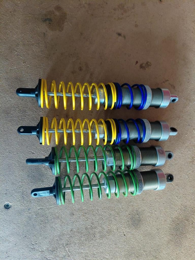 Hormann schokbrekers., Hobby en Vrije tijd, Modelauto's | 1:5 tot 1:12, Ophalen of Verzenden, Zo goed als nieuw, Auto