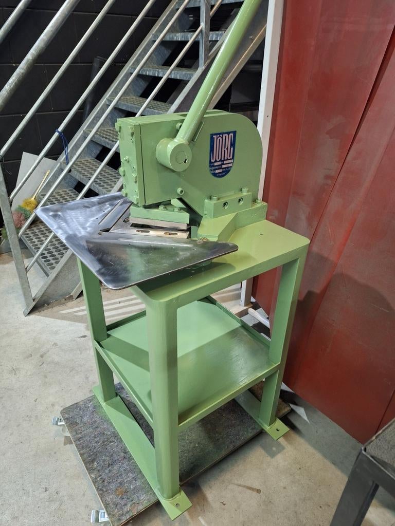 Uit hoeker Jorg, Ophalen of Verzenden, Zo goed als nieuw, 1200 watt of meer, 70 mm of meer