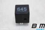 Relais 645 VW Passat B8 4H0951253A, Gebruikt