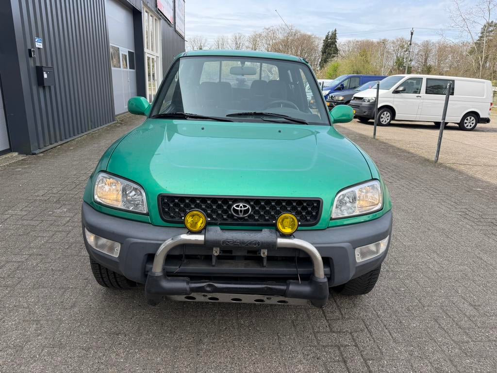 Toyota RAV4 Funcruiser softtop 2.0i 1999  groen metalic, Auto's, Toyota, Voorwielaandrijving, Stof, Zwart, Bedrijf