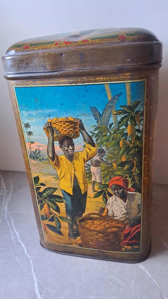 Groot cacaoblik met heldere afbeeldingen, Verzamelen, Blikken, Zo goed als nieuw, Overige, Ophalen of Verzenden