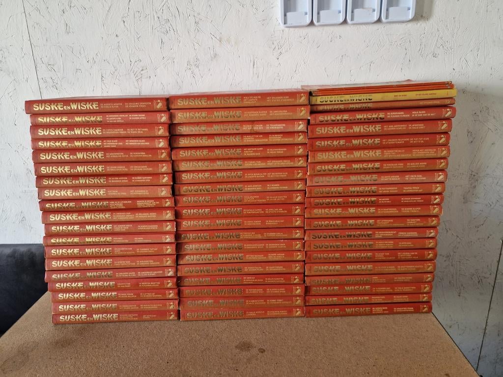 Suske en Wiske: 56 verzamelwerken en 2 hardcovers, Boeken, Stripboeken, Meerdere stripboeken, Ophalen, Gelezen, Willy Vandersteen