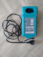 Praktisch nieuwe Makita DC1414F oplader, Ophalen of Verzenden
