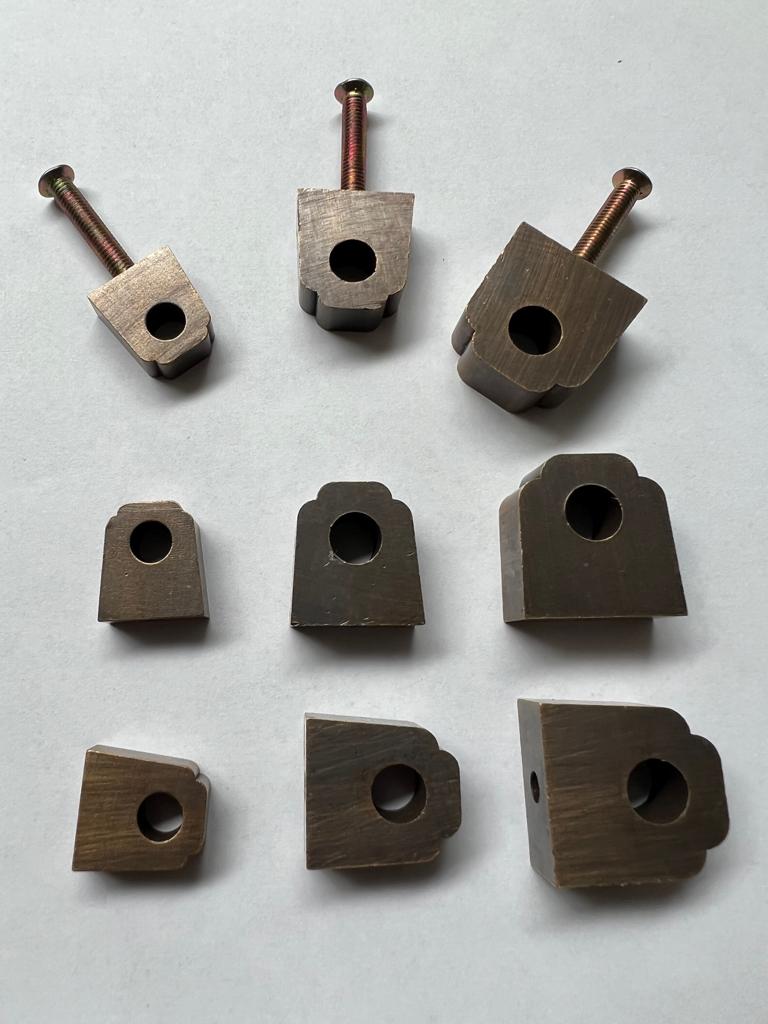 Onderdeel Chinese bruidskast pin houder oog pen sluiting, Verburgt Vintage, Nieuw, Ophalen of Verzenden, https://verburgtvintage.nl/#contact