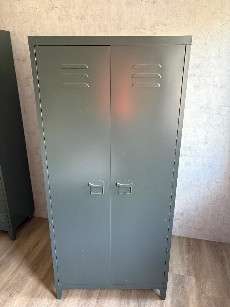 2x Kleding kast materiaal metaal, Zo goed als nieuw, Metaal, 150 tot 200 cm, 50 tot 75 cm