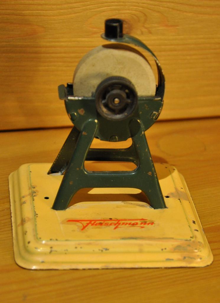 Fleischmann stoom aandrijfmodel slijpsteen, Ophalen of Verzenden