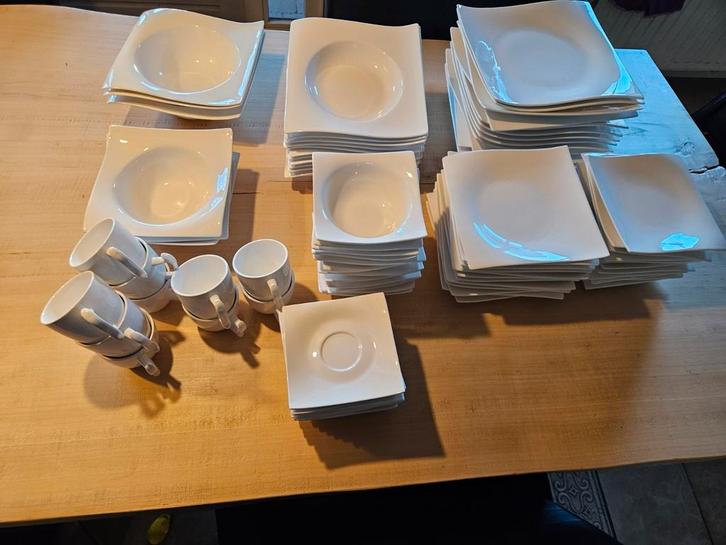 12 delig servies Maxwell Williams Nieuw, Huis en Inrichting, Keuken | Servies, Ophalen of Verzenden