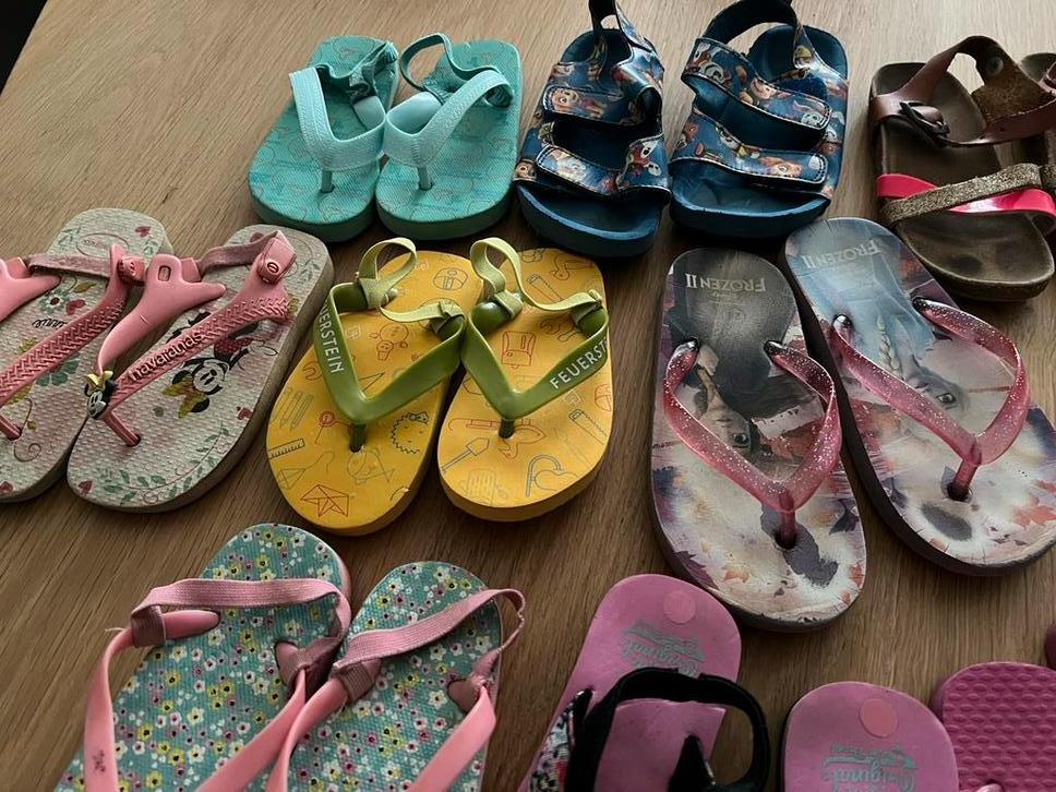 Slippers en sandalen voor kinderen, Ophalen of Verzenden, Gebruikt, Jongen of Meisje, Overige typen