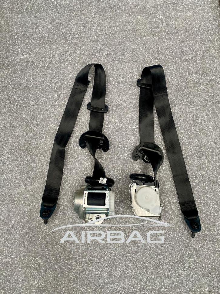 Opel Combo2019+ gordelspanner set 98172303 98172279 98172303, Auto-onderdelen, Interieur en Bekleding, Opel, Gebruikt, Ophalen of Verzenden