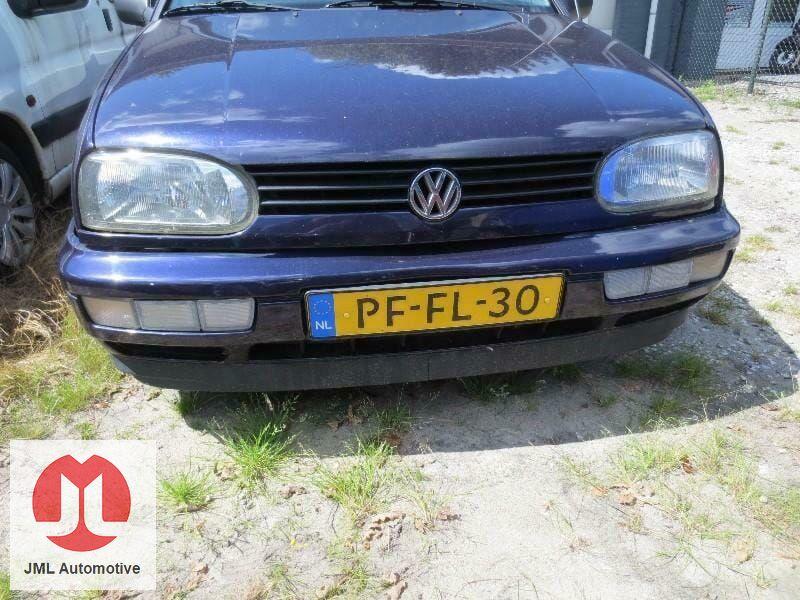 GRILLE VW GOLF lll, Gebruikt, -, Volkswagen, -