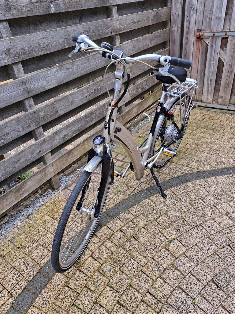 Batavus elektrische damesfiets 28 inch met twee accu's, Ophalen of Verzenden