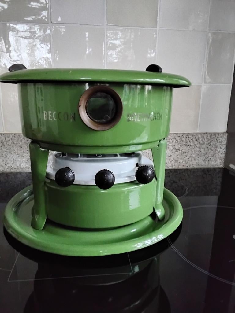 Beccon driepitter met onderplaat, Antiek en Kunst, Antiek | Emaille, Ophalen of Verzenden