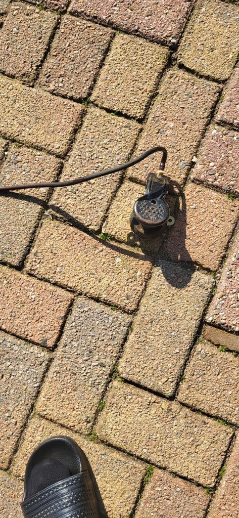 Voetpomp ruitensproeier Mercedes w115, Ophalen of Verzenden, Naaimachine, Singer