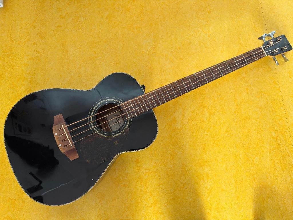 Basgitaar (semi-) akoestisch Mayhill, Ophalen, Gebruikt, Semi-akoestisch